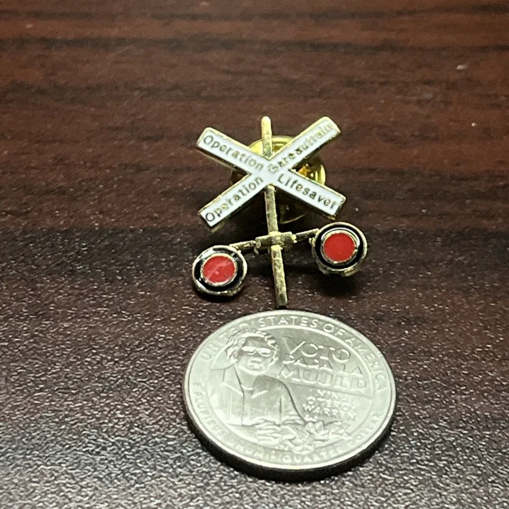 Operation Lifesaver Railroad Lapel‎ Hat Pin